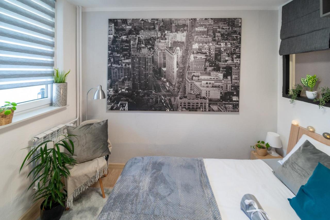 Metro Lux Home Apartment Warszawa Zewnętrze zdjęcie